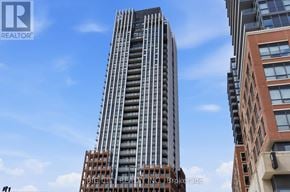 Toronto (Thorncliffe Park) condo for rent - 902 - 25 FREDERICK TODD WAY 902