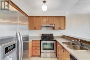 Toronto (West Hill) apartment for rent - 97 PIPERBROOK CRESCENT