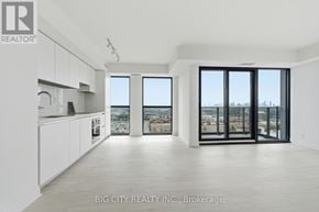 Toronto (Thorncliffe Park) condo for rent - 1502 - 25 FREDERICK TODD WAY 1502