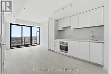 Toronto (Thorncliffe Park) condo for rent - 1511 - 25 FREDERICK TODD WAY 1511