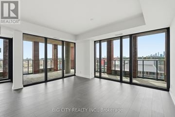 Toronto (Leaside) condo for rent - 602 - 25 FREDERICK TODD WAY 602