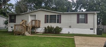 Yorktown house for rent - 314 Cattail Lane