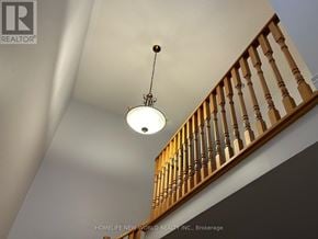 Richmond Hill (Devonsleigh) apartment for rent - 7 ZIPPORA DRIVE