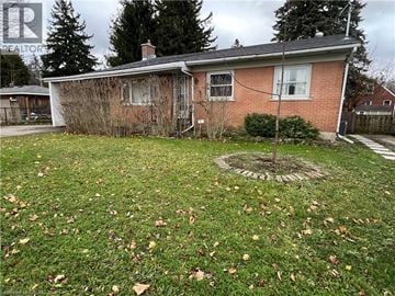 Cambridge apartment for rent - 62 SUNNYHILL Road Unit# LOWER LOWER