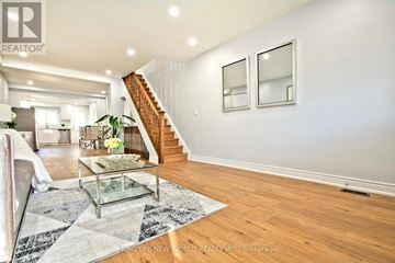 Toronto (Junction Area) apartment for rent - 19 BRITANNIA AVENUE