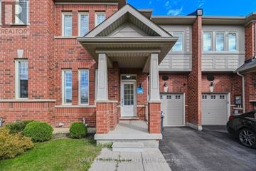 Brampton (Bram West) townhouse for rent - 105 SKY HARBOUR DRIVE