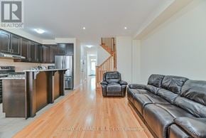 Brampton (Bram West) townhouse for rent - 105 SKY HARBOUR DRIVE