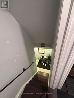 Brampton (Brampton North) apartment for rent - 16 TRURO CIRCLE