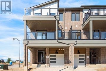 Brampton (Northwest Brampton) townhouse for rent - UPPER - 36 THORNBIRD CRESCENT Upper
