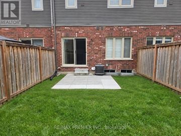 New Tecumseth (Alliston) townhouse for rent - 34 ARNOLD CRESCENT
