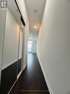 Toronto (Humewood-Cedarvale) condo for rent - 931 - 2020 BATHURST STREET 931