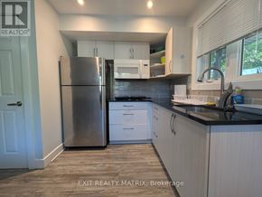 Ottawa duplex for rent - B - 222 BLACKBURN AVENUE B