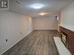 Toronto (Newtonbrook East) apartment for rent - 11 BOWERBANK DRIVE