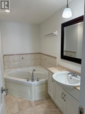 Toronto (Willowdale East) townhouse for rent - 3 - 426 KENNETH AVENUE 3