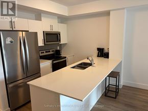 Collingwood condo for rent - 124 - 4 KIMBERLY LANE 124