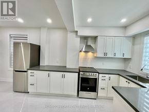 Toronto (Corso Italia-Davenport) apartment for rent - MAIN - 20 ST CLAIR GARDENS Main