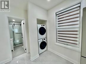 Toronto (Corso Italia-Davenport) apartment for rent - MAIN - 20 ST CLAIR GARDENS Main