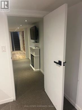 Toronto (Birchcliffe-Cliffside) apartment for rent - 63 QUEENSBURY AVENUE