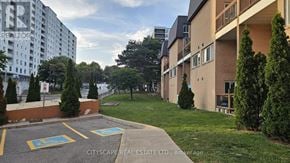 Toronto (Morningside) townhouse for rent - 2096 - 100 MORNELLE COURT 2096