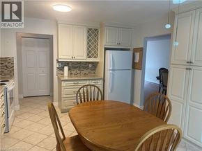 Stoney Creek apartment for rent - 4 SUNHAVEN Court