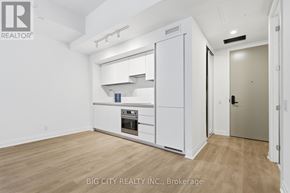 Toronto (Thorncliffe Park) condo for rent - 209 - 25 FREDERICK TODD WAY 209