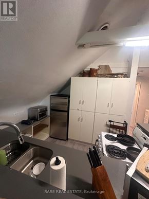 Toronto (Yonge-St. Clair) apartment for rent - 3 - 737 AVENUE ROAD 3
