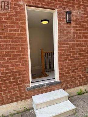 Richmond Hill (Devonsleigh) apartment for rent - 58 SQUIRE DRIVE