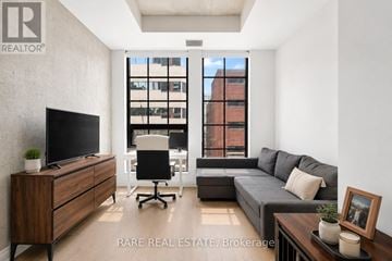 Toronto (Waterfront Communities) condo for rent - 203 - 608 RICHMOND STREET W 203