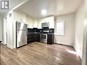 Toronto (South Riverdale) triplex for rent - UPPER - 35 RUSHBROOKE AVENUE Upper