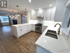 Toronto (East End-Danforth) apartment for rent - 3 COSTAIN AVENUE