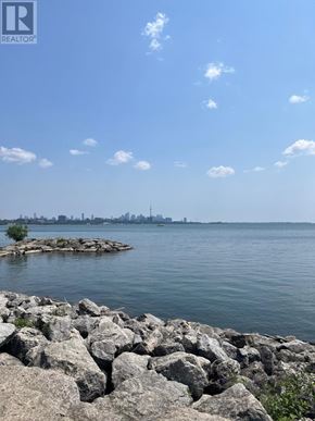 Toronto (Mimico) condo for rent - 311 - 59 ANNIE CRAIG DRIVE 311