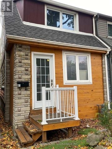 Toronto (South Riverdale) apartment for rent - LOWER - 61 RUSHBROOKE AVENUE Lower