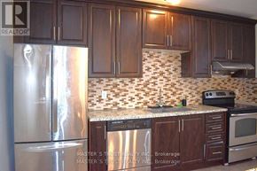 Toronto (South Riverdale) apartment for rent - 966 DUNDAS STREET E