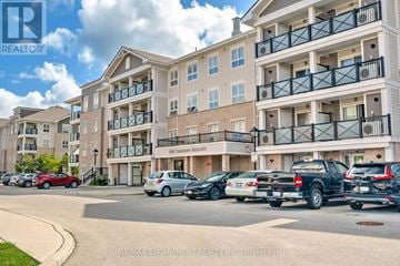 Milton (Wi Willmott) condo for rent - 406 - 1045 NADALIN HEIGHTS 406