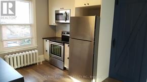 Hamilton (Gibson) multi-family for rent - 3 - 47 SHERMAN AVENUE S 3