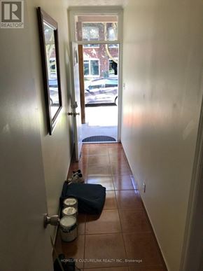 Toronto (Niagara) townhouse for rent - MAIN - 65 STAFFORD STREET Main