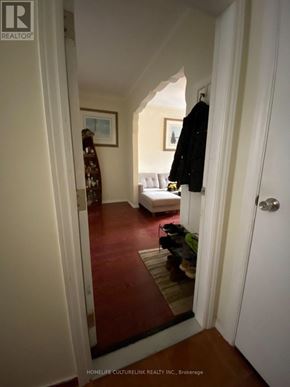 Toronto (Niagara) townhouse for rent - MAIN - 65 STAFFORD STREET Main