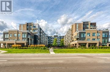Lincoln (Lincoln Lake) condo for rent - A row of modern apartment buildings are shown in the image.