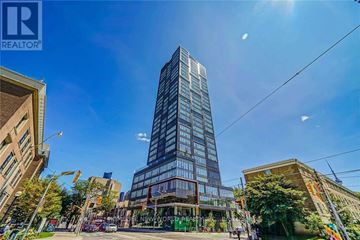 Toronto (Kensington-Chinatown) condo for rent - 2505 - 203 COLLEGE STREET 2505