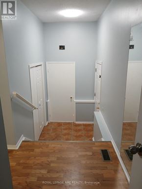 Niagara Falls (Downtown) fourplex for rent - A - 5583 ONTARIO AVENUE A