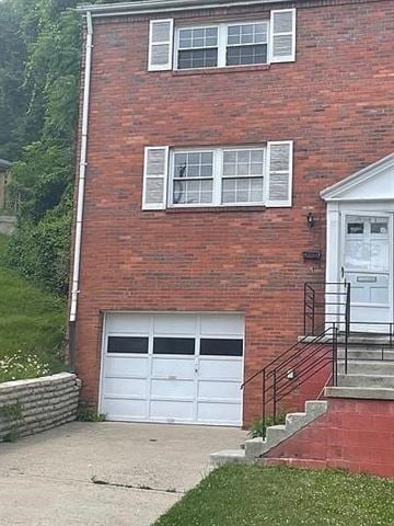 Pittsburgh house for rent - 577 LUCIA DRIVE
