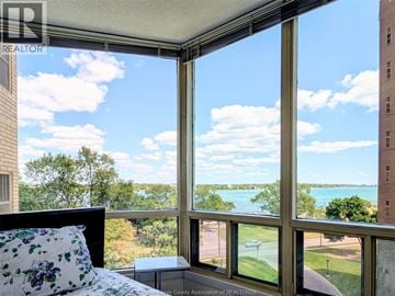 Windsor condo for rent - 3601 RIVERSIDE DRIVE East Unit# 604 604