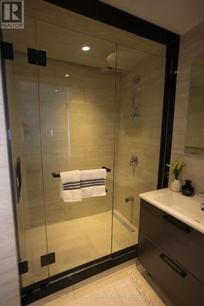 Toronto (Rockcliffe-Smythe) multi-family for rent - UNIT 3 - 50 CASTLETON AVENUE Unit 3