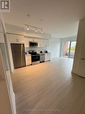 Toronto (Humber Heights) condo for rent - 425 - 4010 EGLINTON AVENUE 425