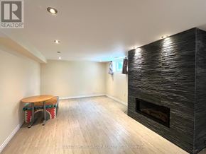 Toronto (Bathurst Manor) apartment for rent - 178 WATERLOO AVENUE