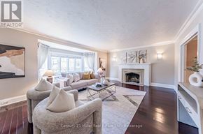 Toronto (Yonge-Eglinton) triplex for rent - FIRST FLOOR - 889 AVENUE ROAD