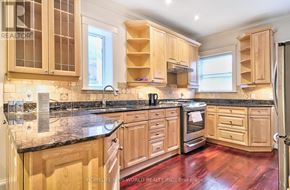 Toronto (Church-Yonge Corridor) townhouse for rent - 126 MCGILL STREET
