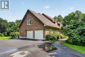 South Stormont apartment for rent - A house with a garage is for sale.