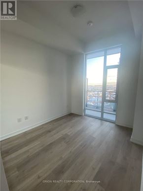 Mississauga (Central Erin Mills) condo for rent - 1421 - 2520 EGLINTON AVENUE W 1421
