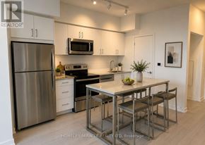 Toronto (Humber Heights) condo for rent - 1420 - 8 EGLINTON AVENUE W 1420